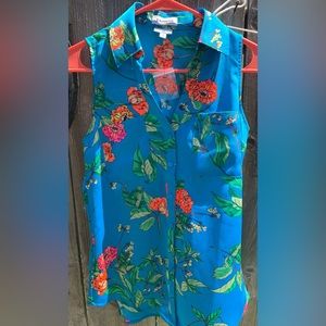 *NWOT XS Slim Fit Express Portofino Blue Floral Tank Top